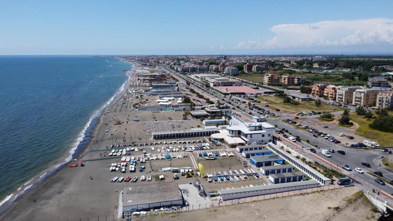 Moonlight Next Palapellicone Tra Mare E Pineta Monolocale Lejlighed Lido di Ostia Eksteriør billede